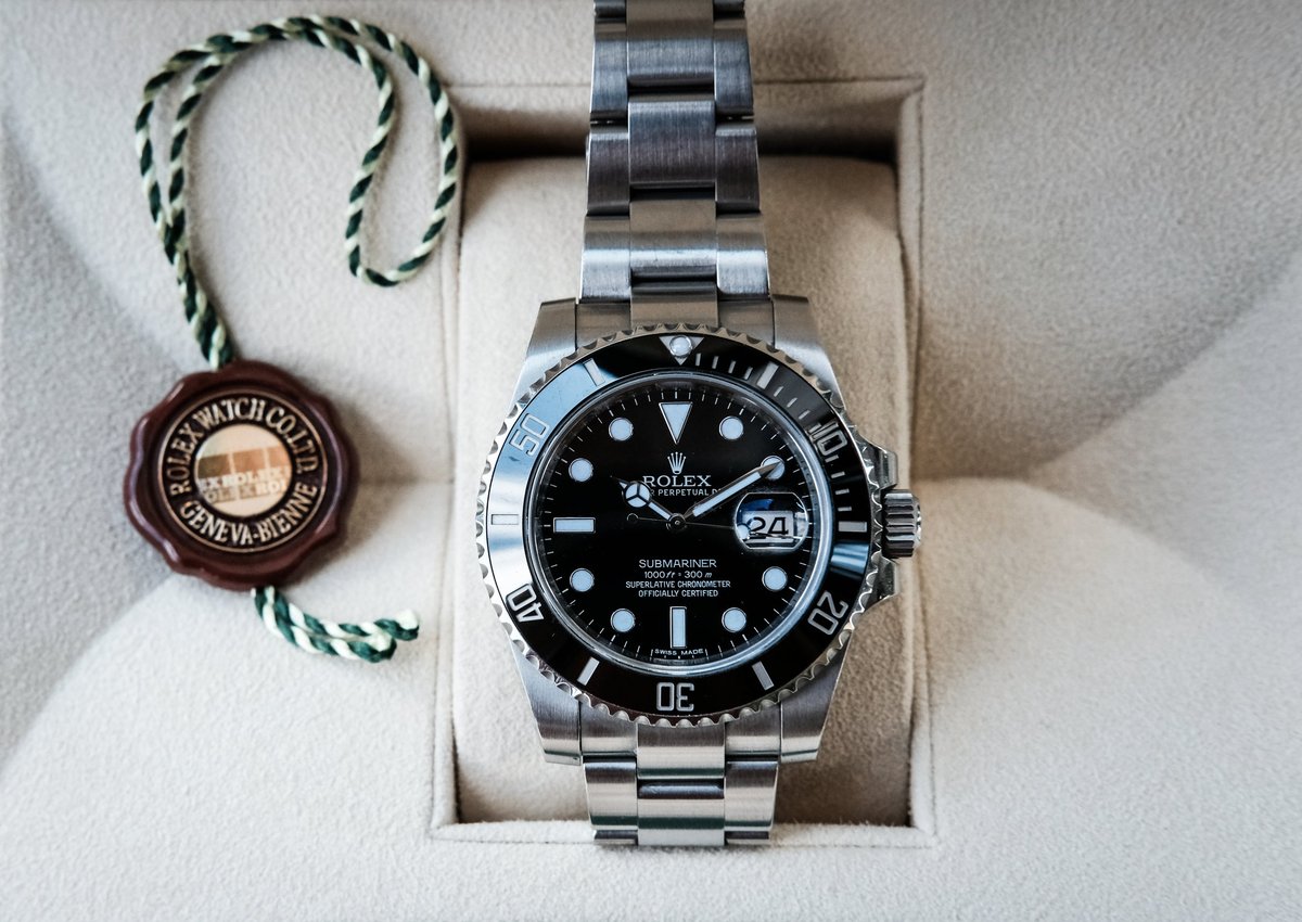 Rolex-duikhorloge in de originele presentatiebox met het officiële label